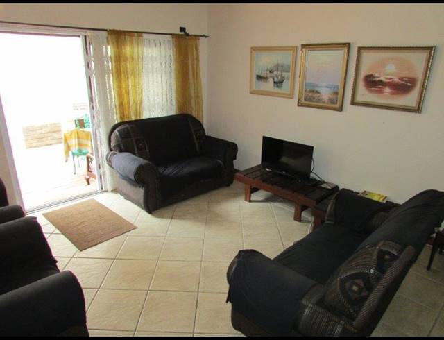 3 BEDROOM DUPLEX FOR SALE IN ST MICHAELS ON SEA